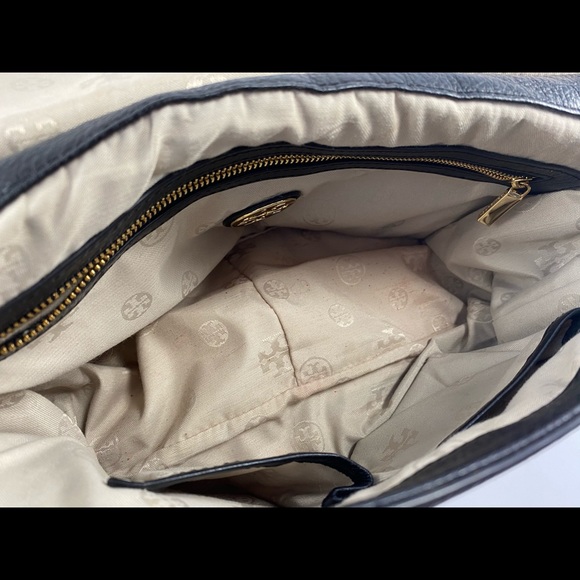 Tory Burch Black Leather Purse - Picture 5 of 7